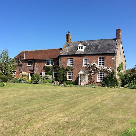 Moors Farmhouse Bed & Breakfast East Knoyle Bagian luar foto